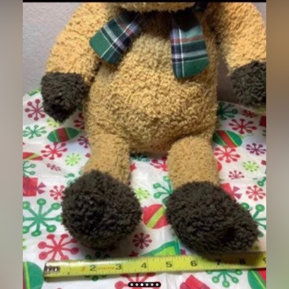 NEW 22" REINDEER PLUSH  Christmas Holiday   Ultra plush, soft n snuggly  Smoke - Picture 2 of 5
